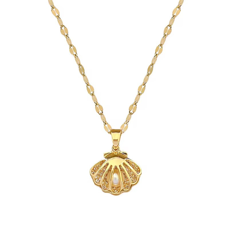 Golden Seashell Pendant Necklace with Pearl